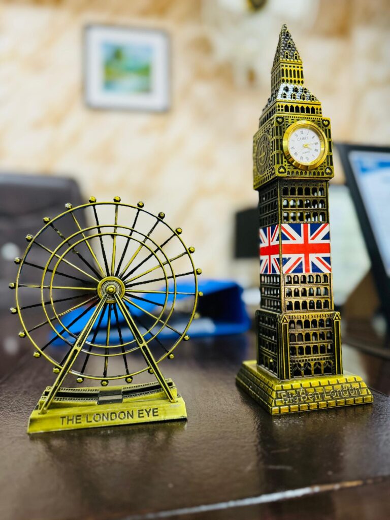 ECC Banner 3 Educational Consultants to Uk